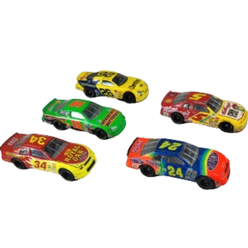 Nascar lot of 5 1:64 cars